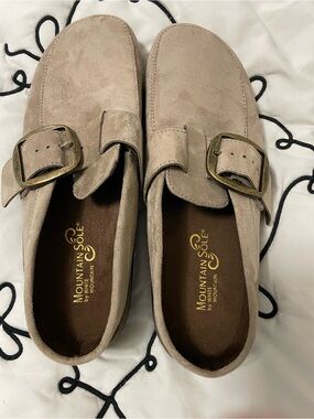 Mountain Sole Suede Buckle Mules in Taupe